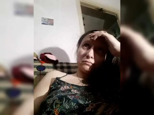 bridgetjean – webcam model profile photo Image 2