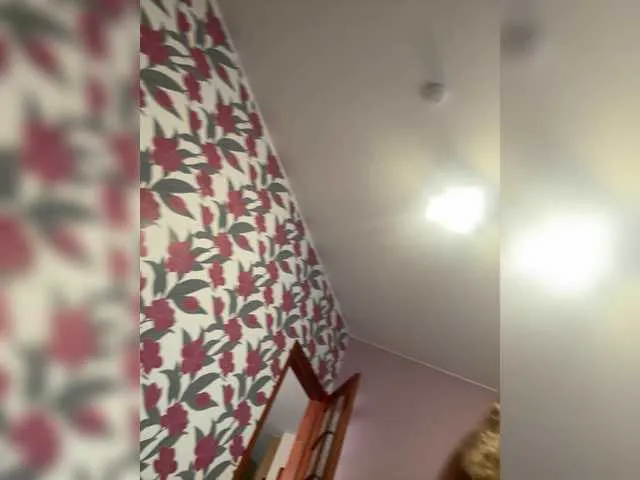 Masya1996 – webcam model profile photo Image 3