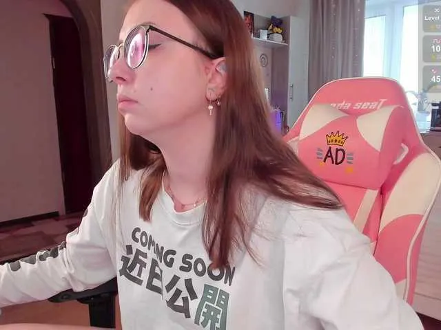 EliseJay – webcam model profile photo