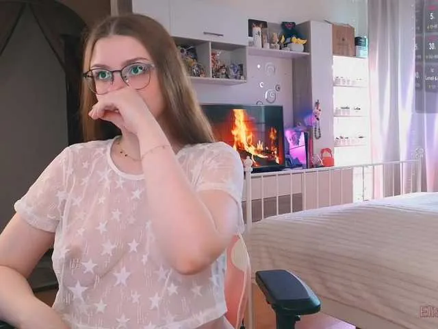 British_EmJess – webcam model profile photo Image 8