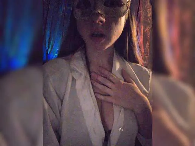 BrookeBratXO – webcam model profile photo Image 2