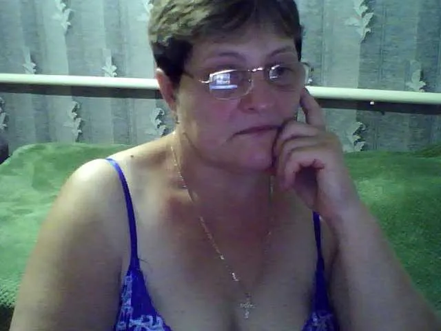 blondeangel_4u2 – webcam model profile photo Image 13