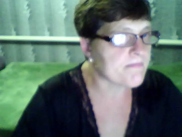 blondeangel_4u2 – webcam model profile photo Image 4