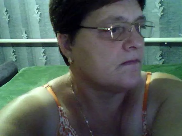 blondeangel_4u2 – webcam model profile photo Image 9