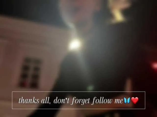 BlondeScarlettx – webcam model profile photo Image 11