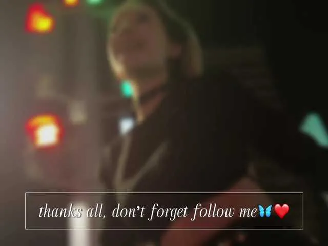 BlondeScarlettx – webcam model profile photo Image 14