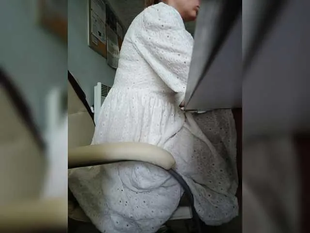 JessieBlonde – webcam model profile photo Image 11