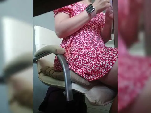 JessieBlonde – webcam model profile photo Image 9