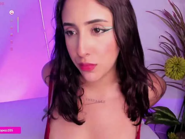 LizzieGreyX – webcam model profile photo Image 18