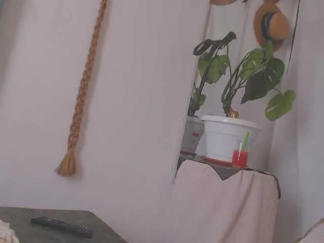 bunny_blonde – webcam model profile photo Image 16