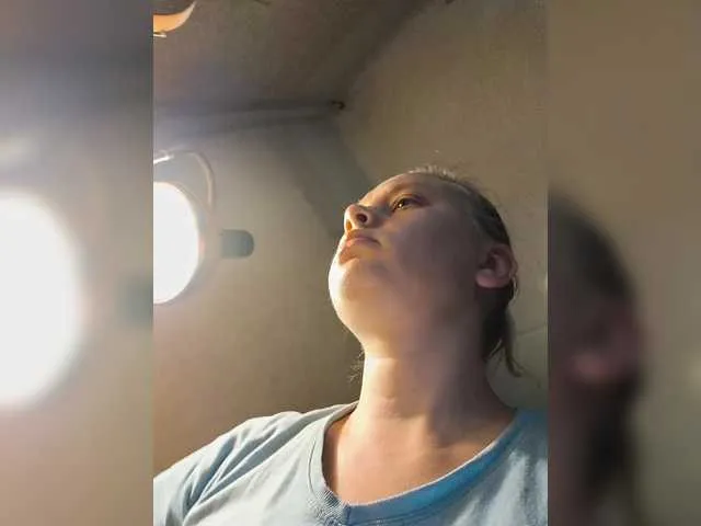 LannaGracesX – webcam model profile photo Image 14