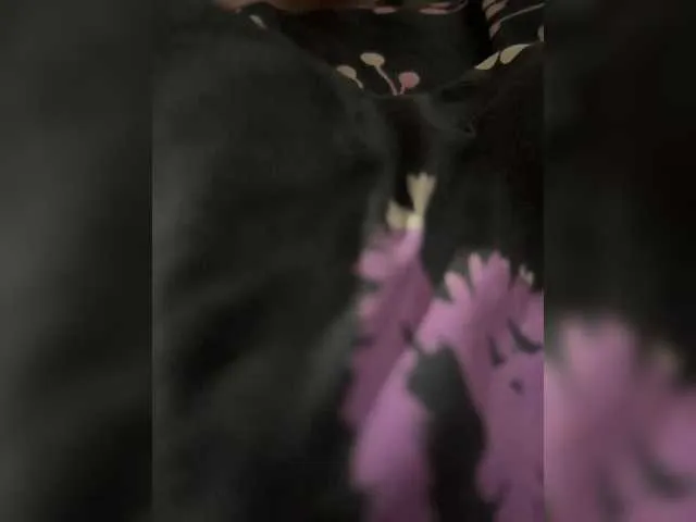 BlondeScarlettx – webcam model profile photo Image 4