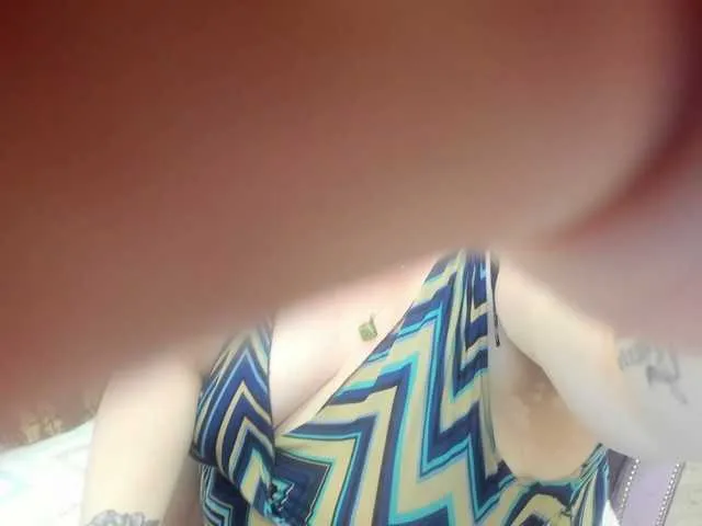 JessieBlonde – webcam model profile photo Image 9