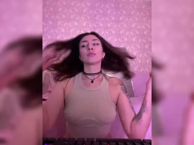 MarilynRainbow – webcam model profile photo Image 9