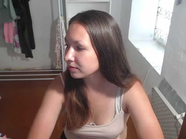 Libely – webcam model profile photo Image 10