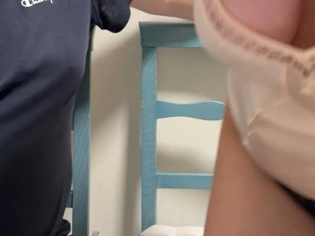 British_EmJess – webcam model profile photo Image 15