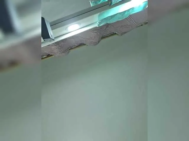 hothoneybabe – webcam model profile photo Image 9