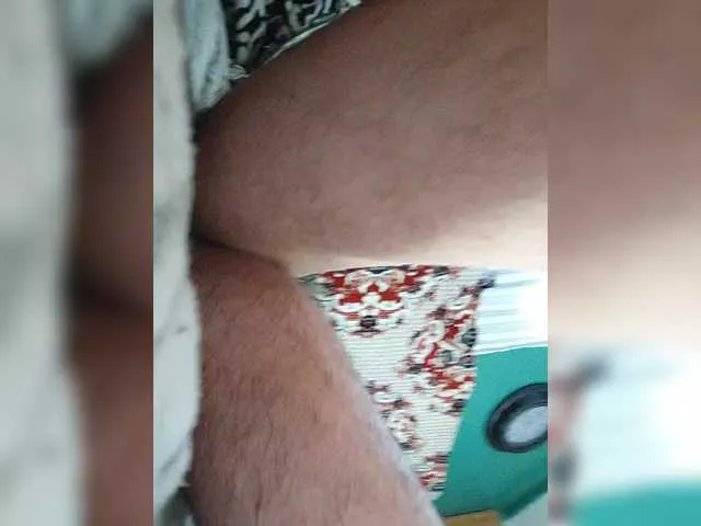 British_EmJess – webcam model profile photo Image 7