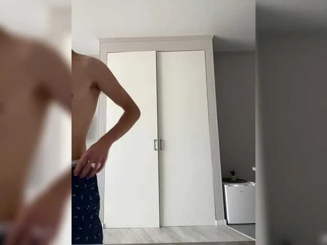 bunny_blonde – webcam model profile photo Image 6