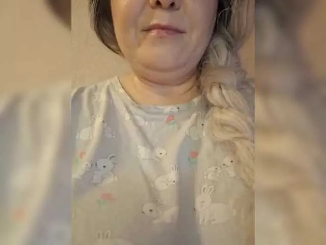 BlondeScarlettx – webcam model profile photo Image 13