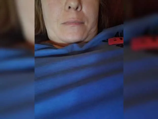 BlondeScarlettx – webcam model profile photo Image 3