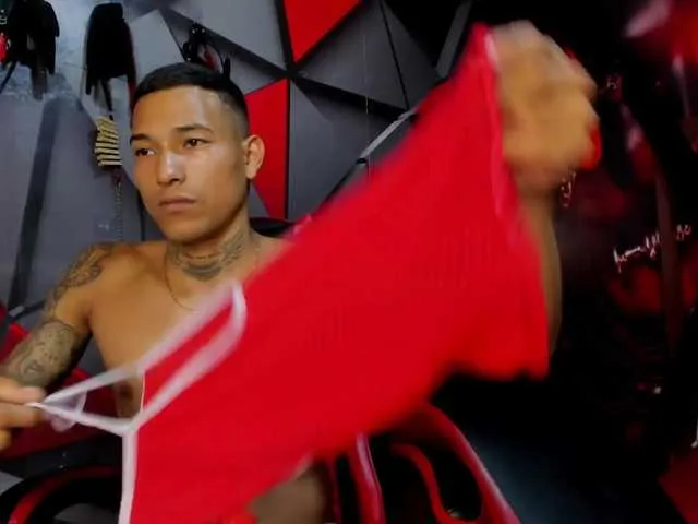 blondeangel_4u2 – webcam model profile photo Image 19