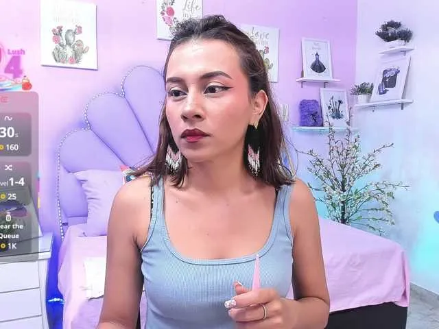 AureliyXXX – webcam model profile photo Image 5