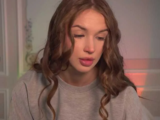 Sweet-Mishelle – webcam model profile photo Image 2