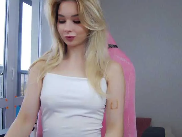 SofiaSins – webcam model profile photo Image 15