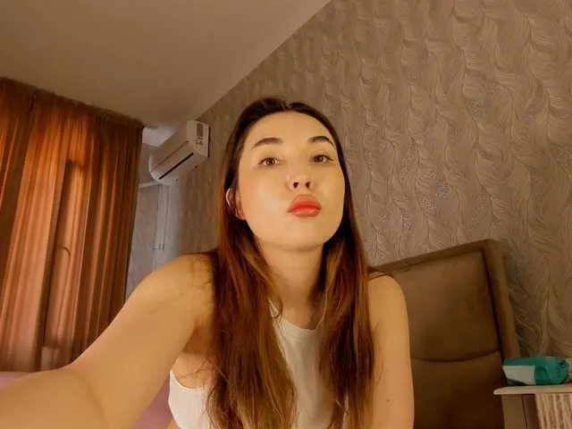 Olvia7985 – webcam model profile photo Image 14