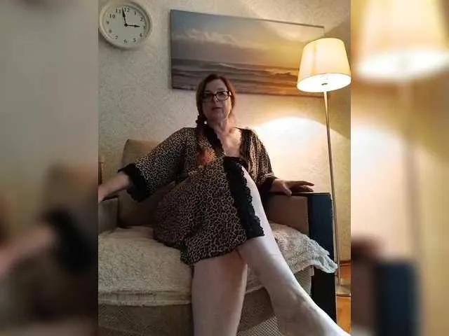 KaronVondielingen – webcam model profile photo Image 14