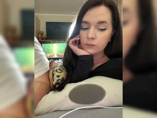 -Breid-1 – webcam model profile photo Image 18