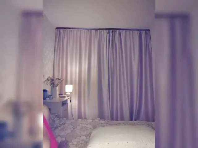 SilviaPastori – webcam model profile photo Image 13