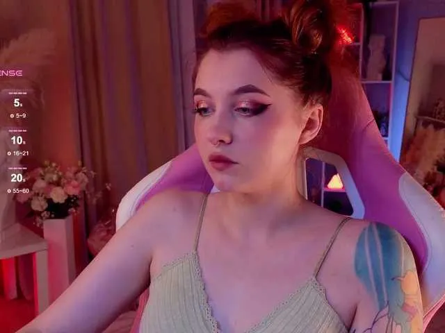 alicepussy – webcam model profile photo Image 10