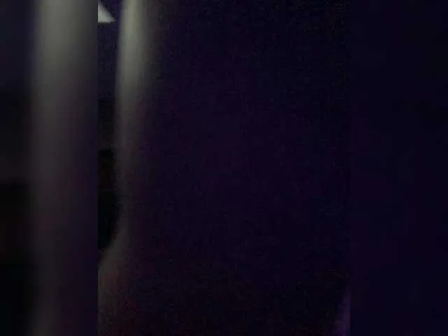 TyleneBuck – webcam model profile photo Image 4