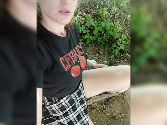 TyleneBuck – webcam model profile photo Image 7