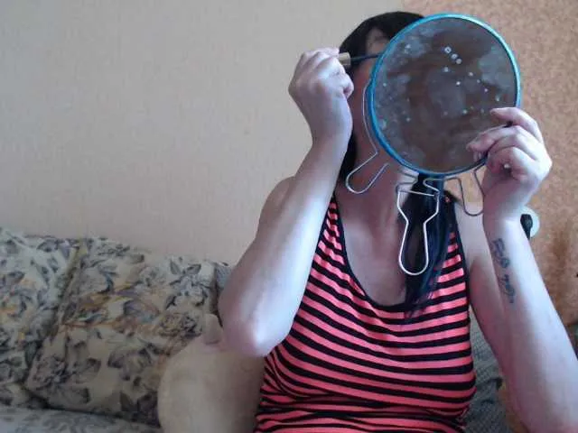 Chiaralovee – webcam model profile photo Image 11