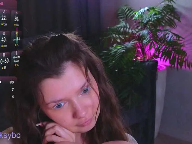 KaronVondielingen – webcam model profile photo Image 12