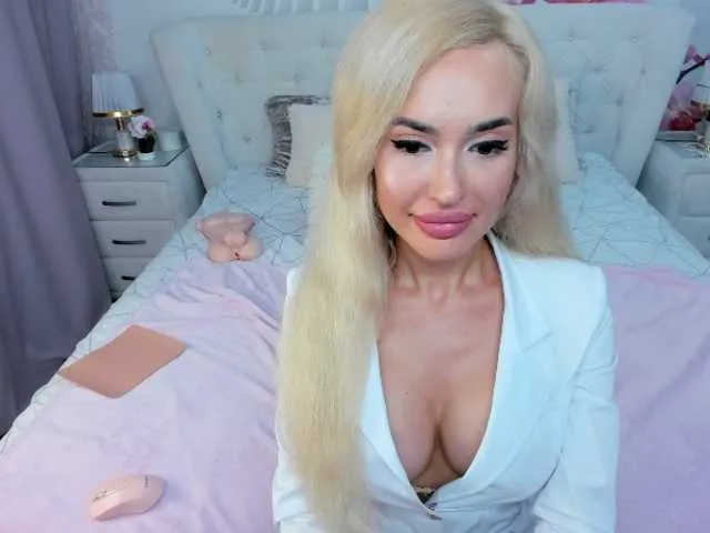 SofiaSins – webcam model profile photo Image 8