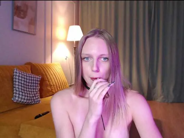 Blonde_sexy21 – webcam model profile photo Image 14