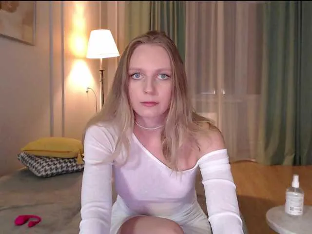 Blonde_sexy21 – webcam model profile photo Image 7