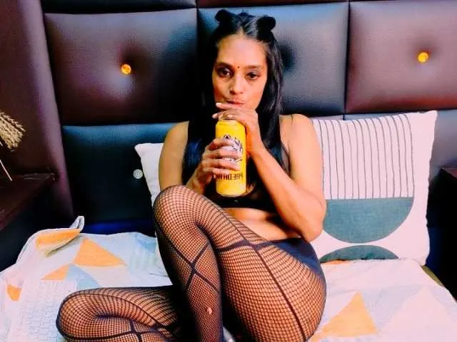 SusyBlair – webcam model profile photo Image 16