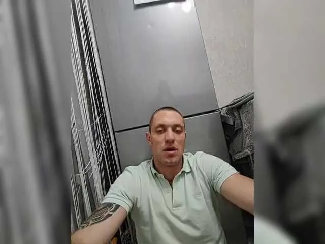 sexlove12002 – webcam model profile photo Image 7