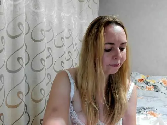 BabeBeth40 – webcam model profile photo Image 15