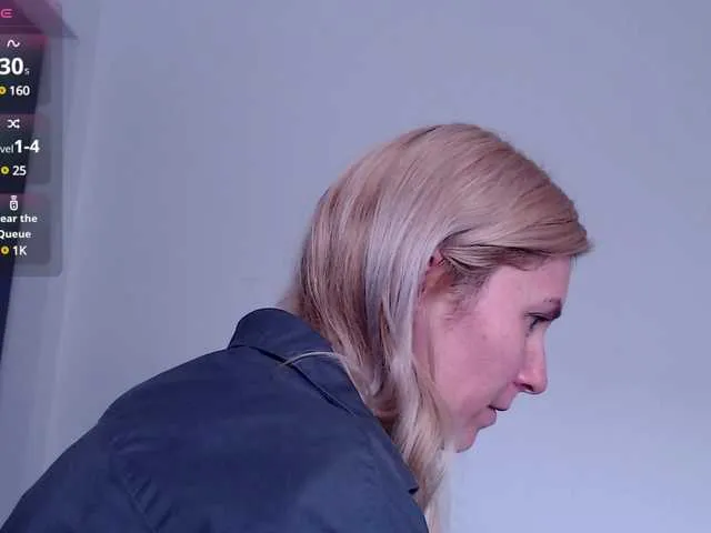 SofiaSins – webcam model profile photo Image 6