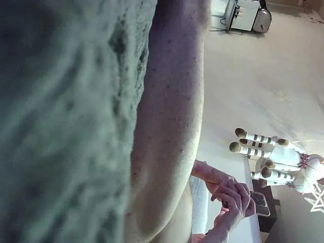 bunny_blonde – webcam model profile photo Image 6