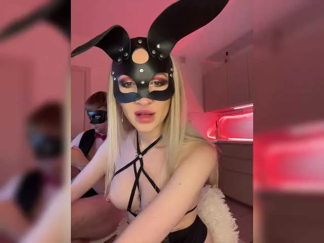 Di-Quodnone – webcam model profile photo Image 9