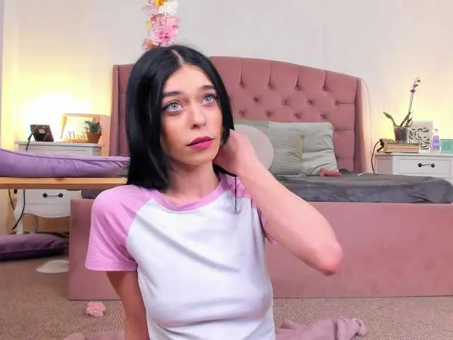 SelennaMoon – webcam model profile photo Image 17