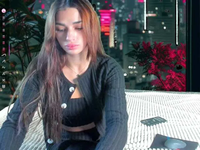 SusyBlair – webcam model profile photo Image 14