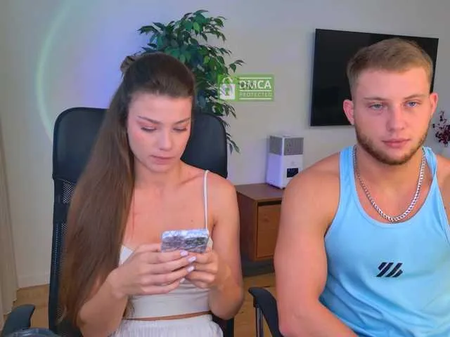 OurPrivateUniverse – webcam model profile photo Image 12